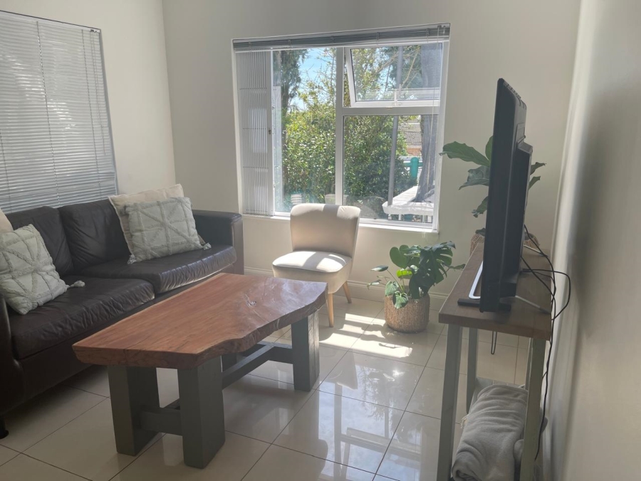 To Let 3 Bedroom Property for Rent in Summerstrand Eastern Cape